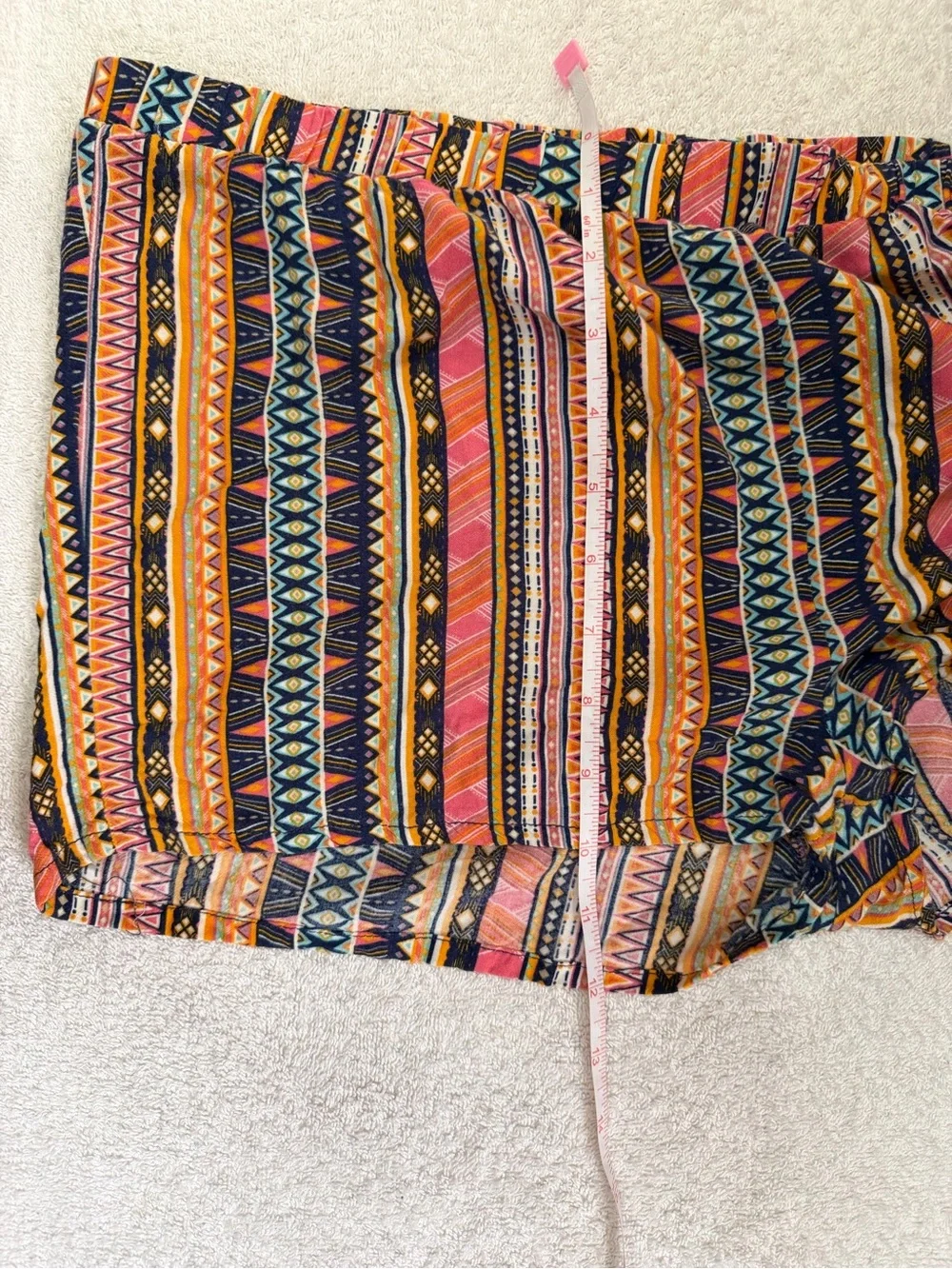 Full Circle Trends add vibrant